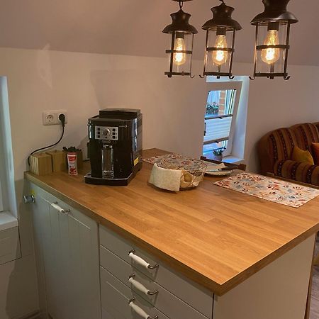 Ferienwohnung Gulfhaus, Mit Sauna Und Grossem Garten Apen المظهر الخارجي الصورة
